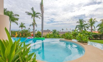 What Amenities are Typically Offered in Punta de Mita Luxury Rentals?