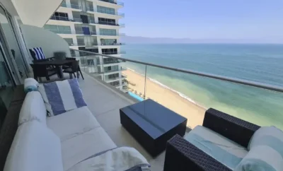 Peninsula Vallarta 3 bedrooms 18C