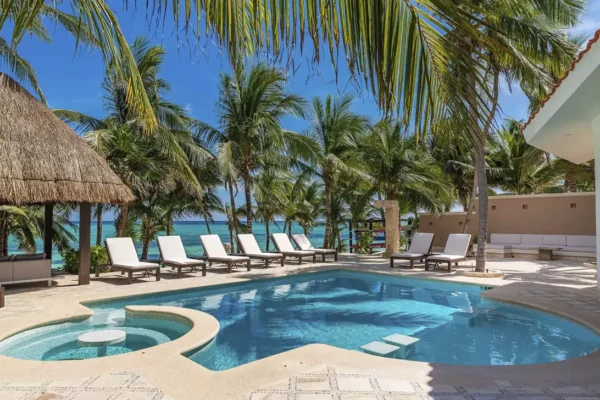 Mansion Soliman Bay Beachfront